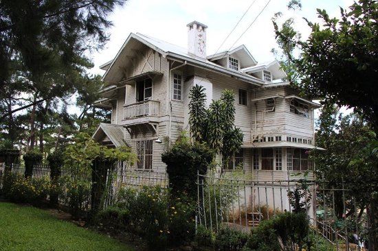 Laperal White House